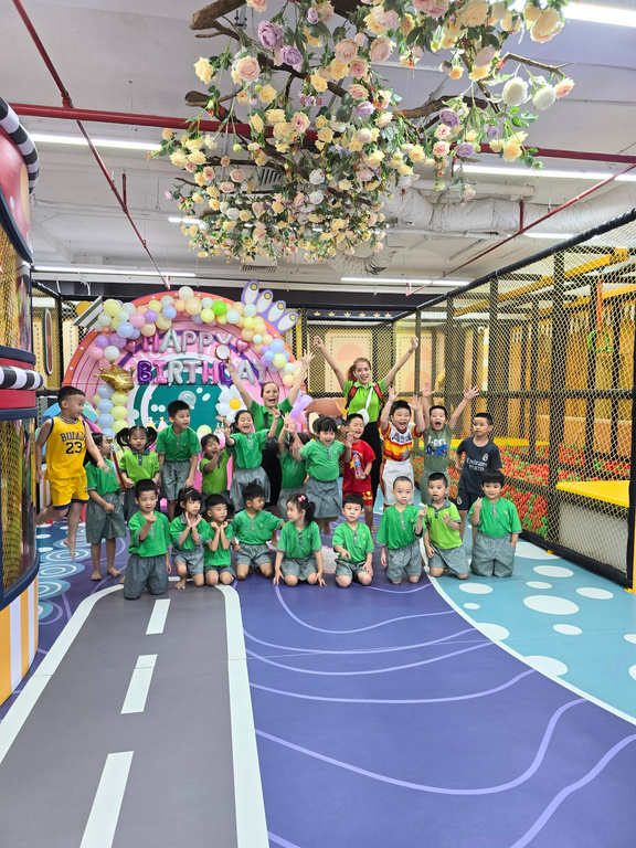 Buổi Tiệc Sinh Nhật Đáng Nhớ Tại MenaWorld